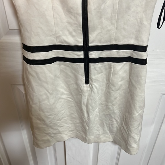 Laundry by Shelli Segal Leather Trim Sheath Dress - Picture 8 of 8